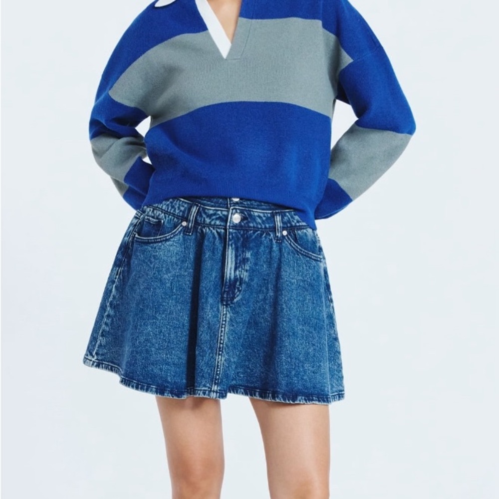 Blue and Gray‎ Striped Sweater with Denim Skirt scoop size 12